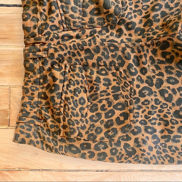 Sanctuary X Anthropologie Leopard/Cheetah Joggers - Picture 3 of 9